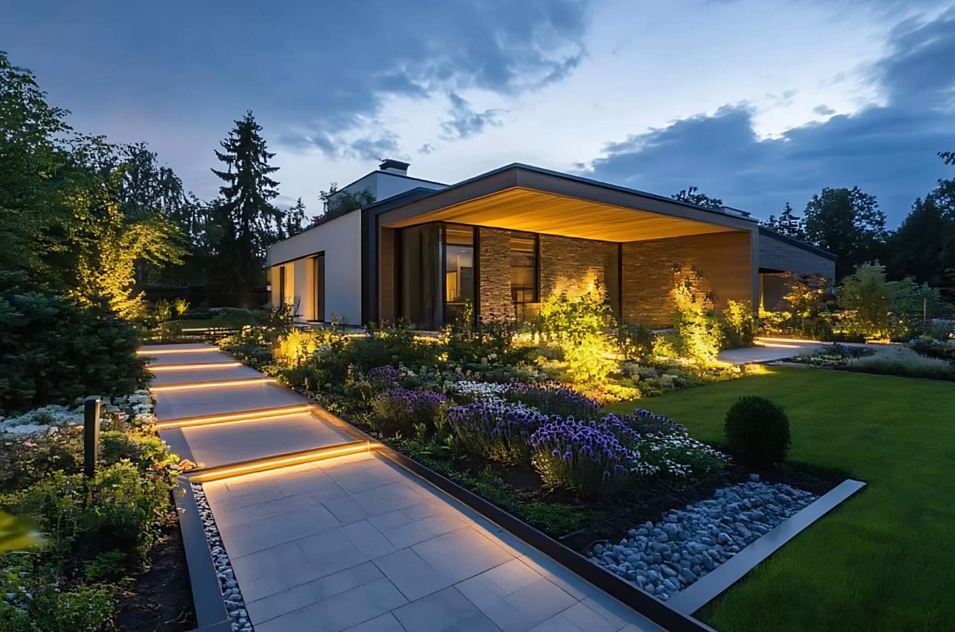 light-img Landscape Lighting Lakeview